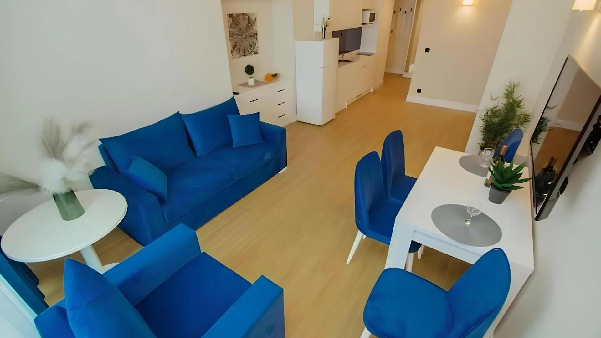 Orbi City Sea View Aparthotel Batumi 0*,  Georgia