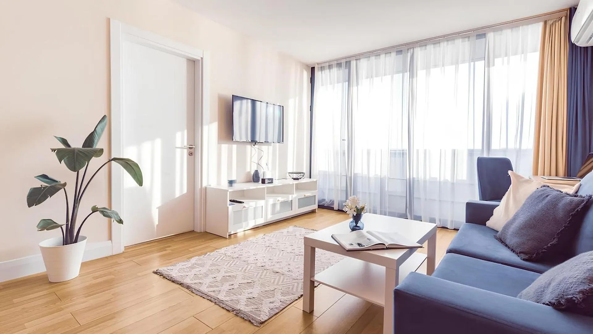 Orbi City Sea View Aparthotel 바투미 0*,