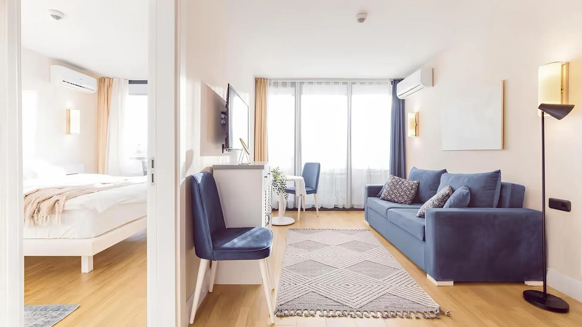 Orbi City Sea View Aparthotel 바투미 아파트