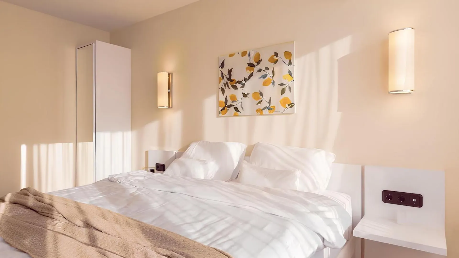 아파트 Orbi City Sea View Aparthotel 바투미