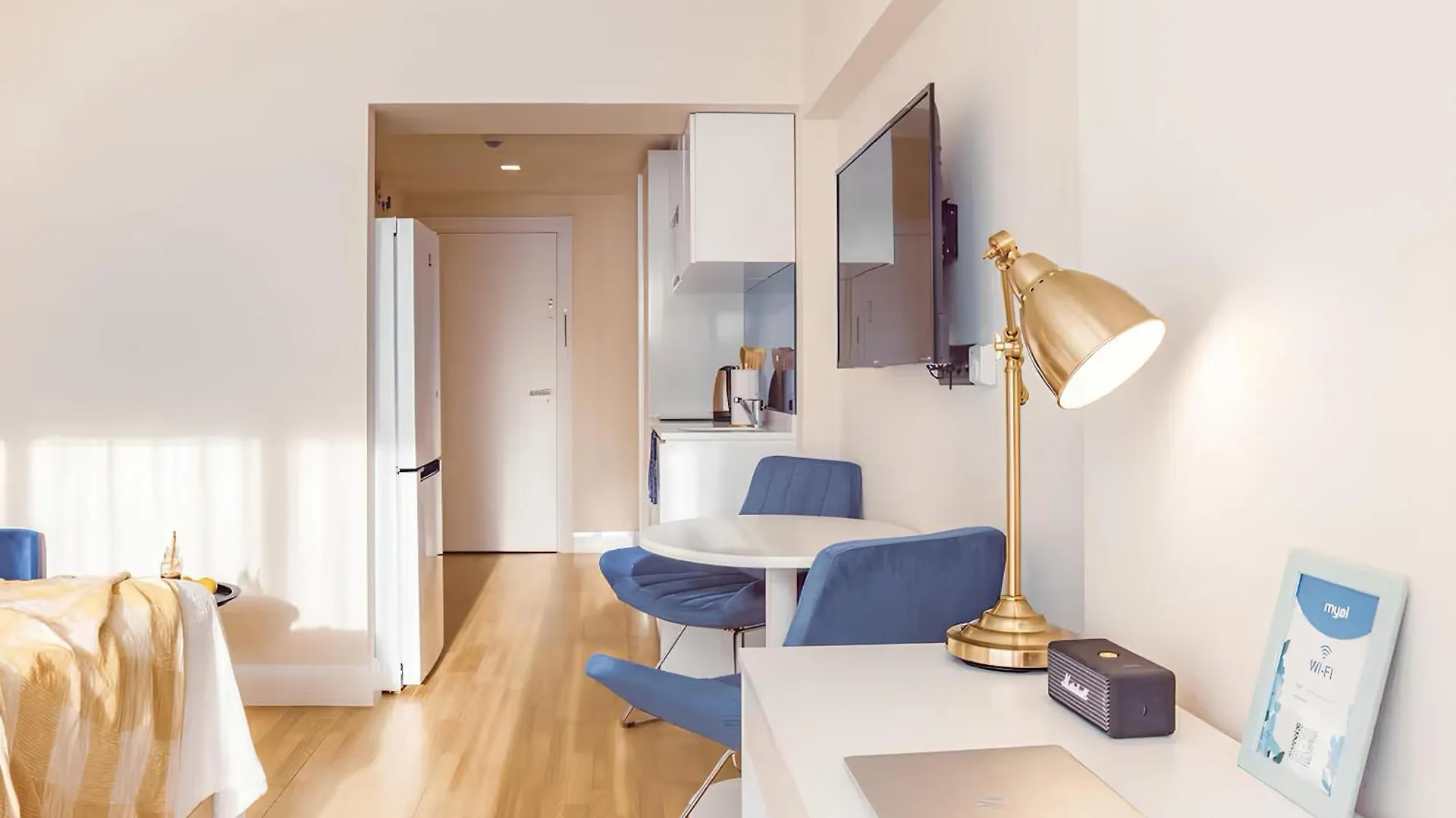 Orbi City Sea View Aparthotel 바투미 0*,  조지아