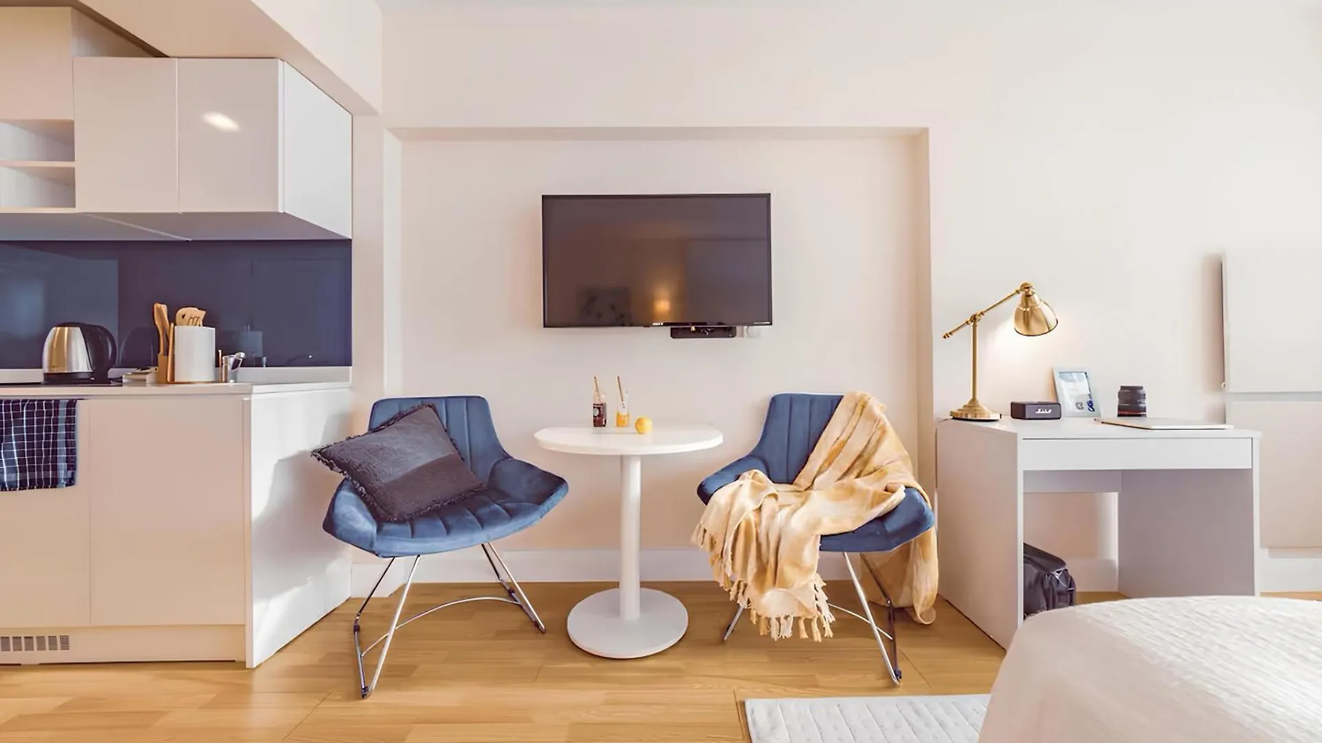 아파트 Orbi City Sea View Aparthotel 바투미